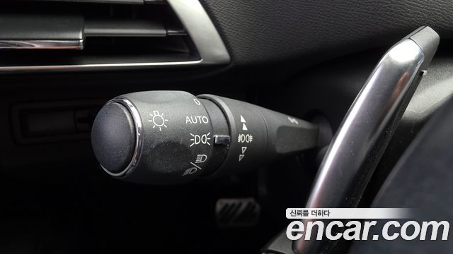 Peugeot 3008 (II) 1.5 BlueHDi Allure 2019 — фото 23