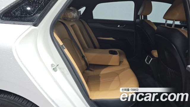 Kia K5 Hybrid (III) Prestige 2023 — фото 12