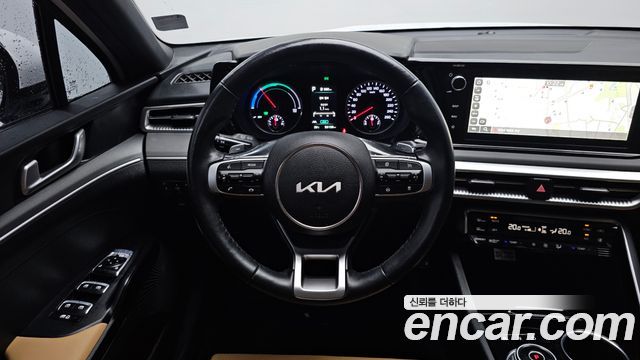 Kia K5 Hybrid (III) Prestige 2023 — фото 13