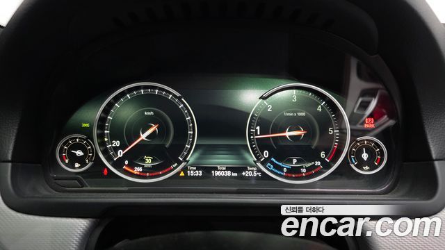 BMW 5 Series (F10) 520d M Sport 2013 — фото 8
