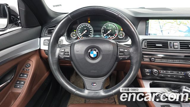BMW 5 Series (F10) 520d M Sport 2013 — фото 13