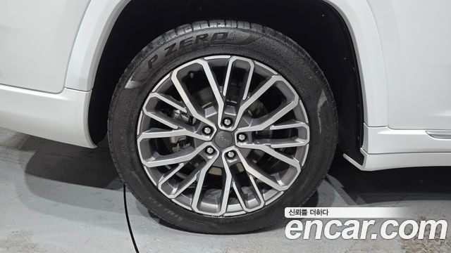 Jeep Grand Cherokee (WL) L 3.6 Summit Reserve 2023 — фото 5