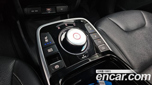 Kia Niro Plus Earth 2023 — фото 9