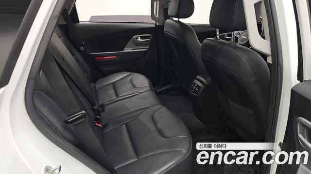 Kia Niro Plus Earth 2023 — фото 11