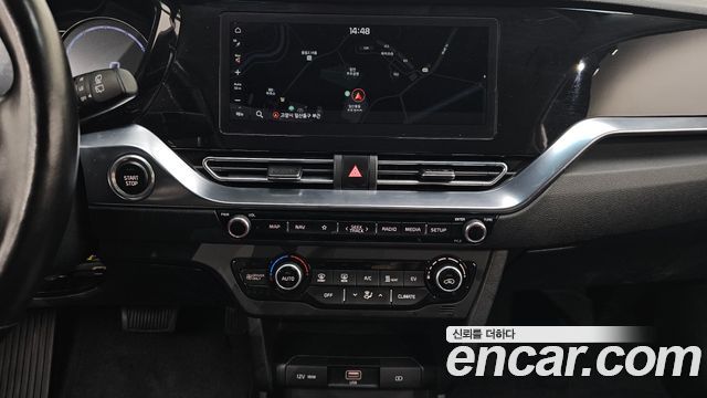 Kia Niro Plus Earth 2023 — фото 12