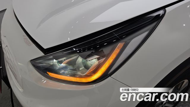Kia Niro Plus Earth 2023 — фото 22