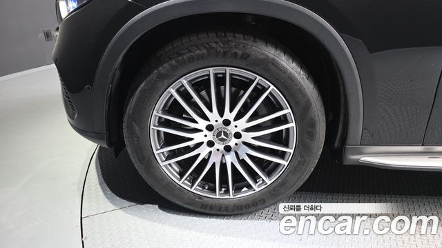 Mercedes-Benz GLC-Class (X254) GLC220 d 4MATIC 2024 — фото 5