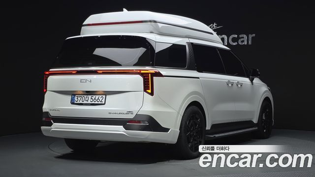 Kia Carnival (IV) HEV 9-Seater Hi-Limousine (Special vehicle) 2025 — фото 2