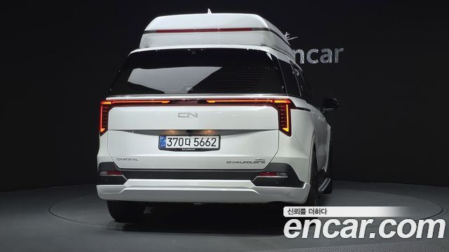 Kia Carnival (IV) HEV 9-Seater Hi-Limousine (Special vehicle) 2025 — фото 4