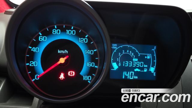 Chevrolet Spark LPG L 2014 — фото 8