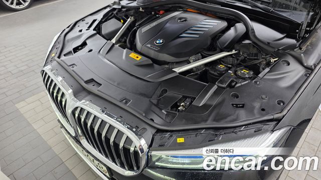 BMW 7 Series (G11) 745Le iPerformance Design Pure Excellence 2020 — фото 6
