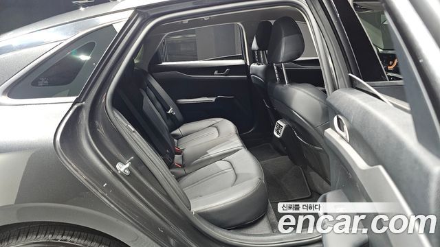 Kia K5 (III) 2.0 Prestige 2025 — фото 11