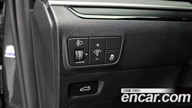 Kia K5 (III) 2.0 Prestige 2025 — фото 18