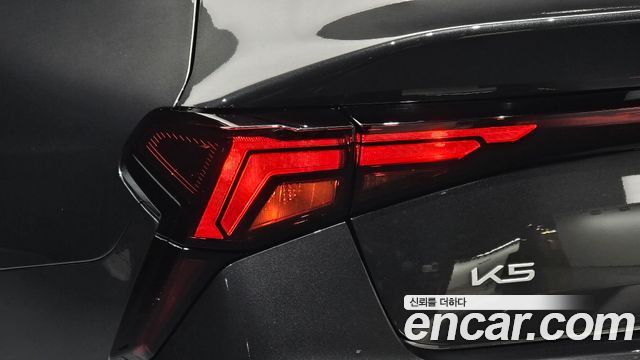 Kia K5 (III) 2.0 Prestige 2025 — фото 23