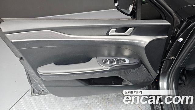 Kia K5 (III) 2.0 Prestige 2025 — фото 24