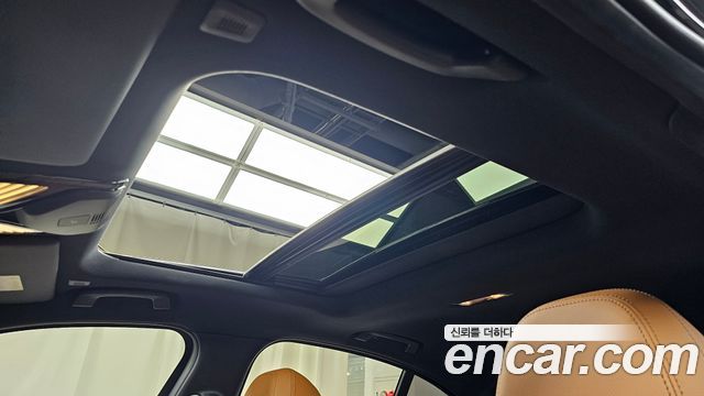 BMW 3 Series (G20) 320i M Sport 2025 — фото 16