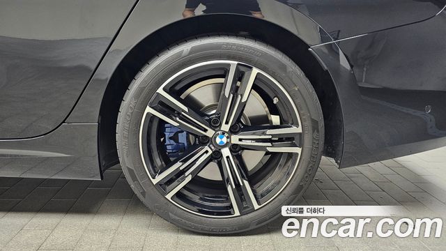 BMW 3 Series (G20) 320i M Sport 2025 — фото 21