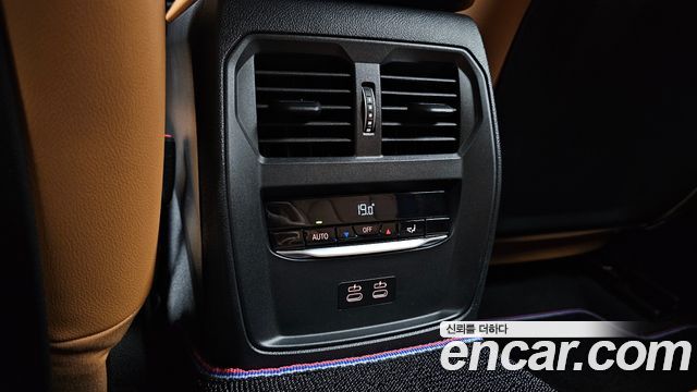 BMW 3 Series (G20) 320i M Sport 2025 — фото 31