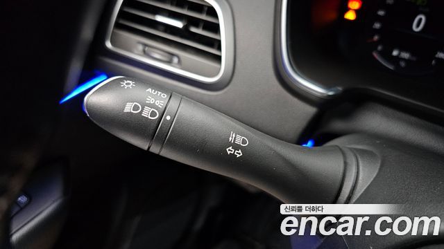 Renault Korea SM6 1.3 TCe SE Plus 2021 — фото 19