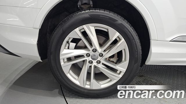 Audi Q7 (4M) 45 TDI Quattro Premium 2020 — фото 5