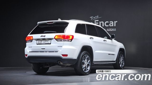 Jeep Grand Cherokee 3.6 Limited WK2 2019 — фото 2
