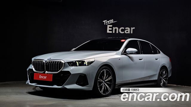BMW 5 Series (G60) 530i xDrive M Sport