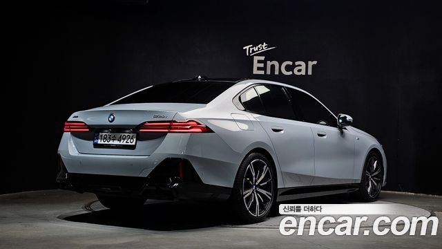 BMW 5 Series (G60) 530i xDrive M Sport 2024 — фото 2