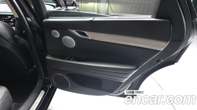 Genesis G80 (RG3) Gasoline 2.5 Turbo AWD 2025 — фото 25