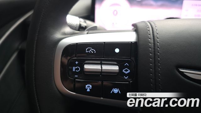 Genesis G80 (RG3) Gasoline 2.5 Turbo AWD 2025 — фото 32