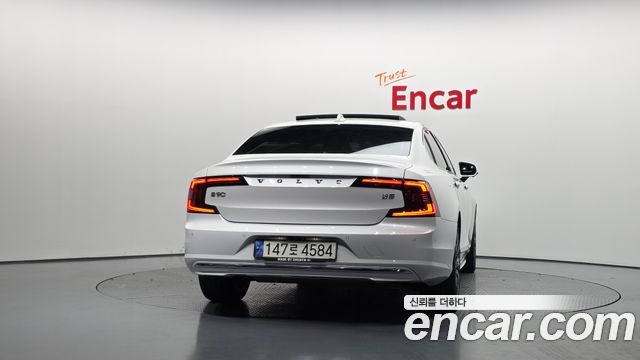 Volvo S90 B5 Inscription 2021 — фото 4