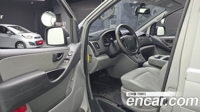 Hyundai Grand Starex Wagon 12-Seater Smart 2021 — фото 10