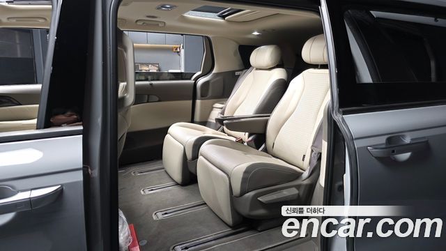 Kia Carnival (IV) Gasoline 7 Seater X Line 2026 — фото 26