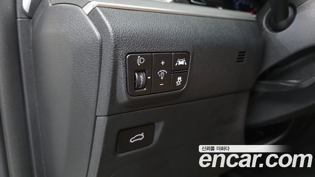 Kia K5 (III) 2.0 Prestige 2021 — фото 19