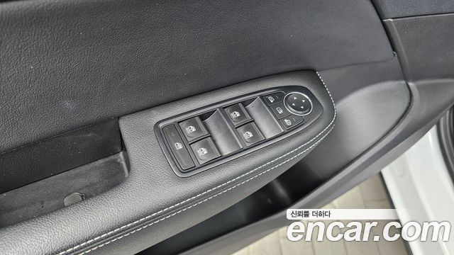 Renault Korea XM3 1.6 GTe RE 2023 — фото 28