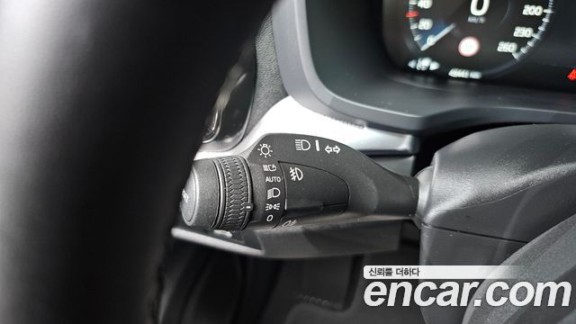 Volvo S60 (III) B5 R-Design 2022 — фото 19