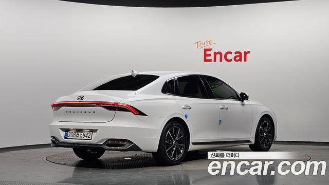 Hyundai Grandeur (IG) 2.5 Exclusice 2021 — фото 2