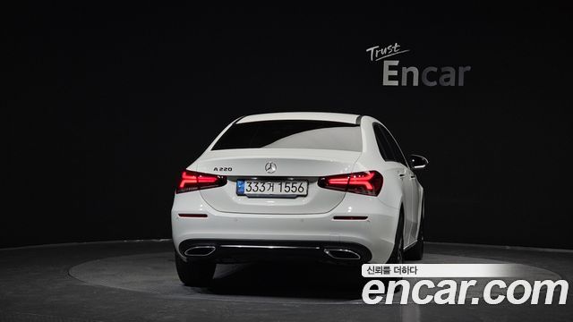 Mercedes-Benz A-Class (W177) A220 Sedan 2021 — фото 4