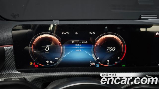 Mercedes-Benz A-Class (W177) A220 Sedan 2021 — фото 8