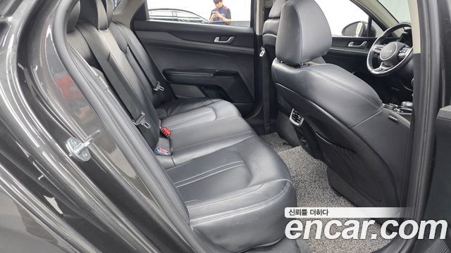 Kia K5 (III) 2.0 Prestige 2022 — фото 11