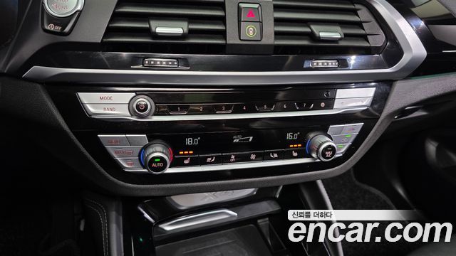 BMW X4 (G02) xDrive20i xLine 2020 — фото 17