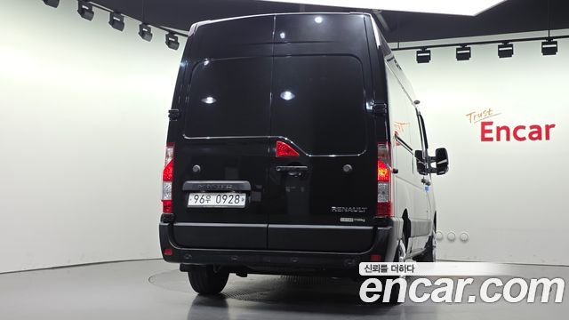 Renault Korea Master 2.3 Van L 2020 — фото 4