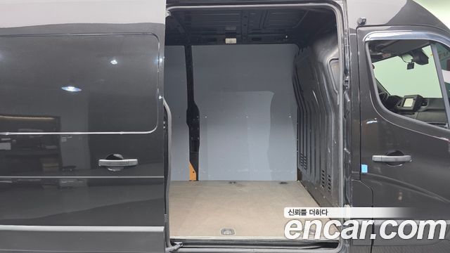 Renault Korea Master 2.3 Van L 2020 — фото 22