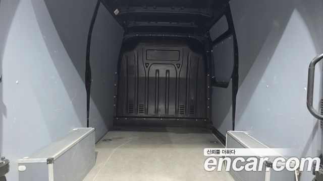 Renault Korea Master 2.3 Van L 2020 — фото 24