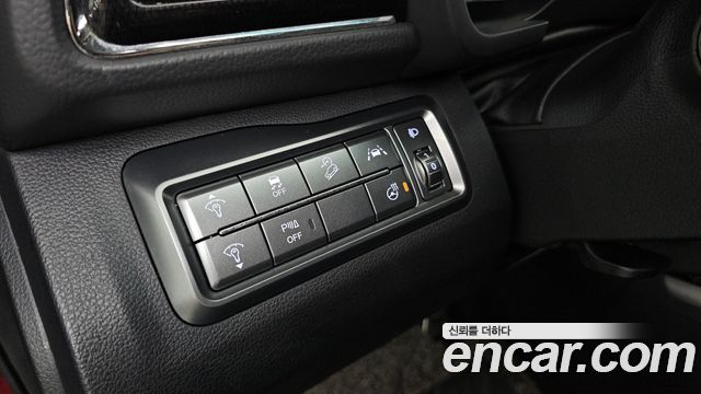 KG Mobility (SsangYong) Tivoli Air 1.5 Upbeat 2WD 2022 — фото 17