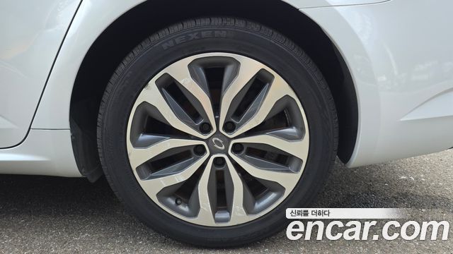 Renault Korea SM6 2.0 GDe LE 2017 — фото 21