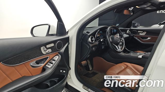Mercedes-Benz GLC-Class (X253) GLC300e 4MATIC Coupe 2021 — фото 10