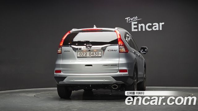 Honda CR-V 4WD Touring 4th 2016 — фото 4