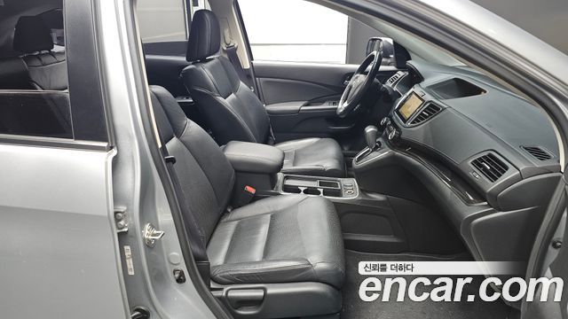 Honda CR-V 4WD Touring 4th 2016 — фото 10