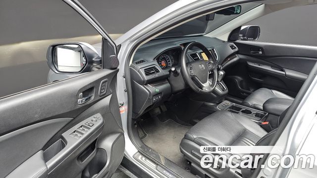 Honda CR-V 4WD Touring 4th 2016 — фото 12