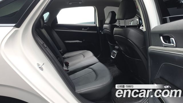 Kia K5 Hybrid (III) Noblesse 2025 — фото 16